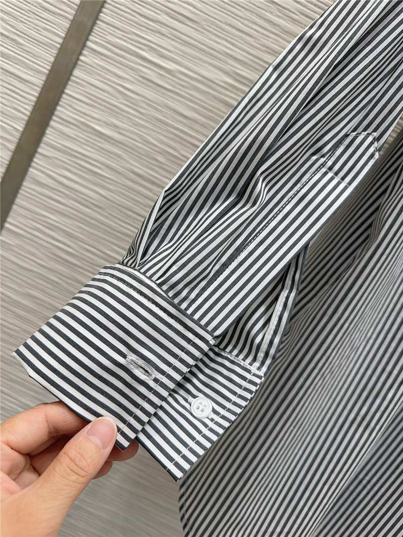 D10r striped off-shoulder shirt replica designer clothes