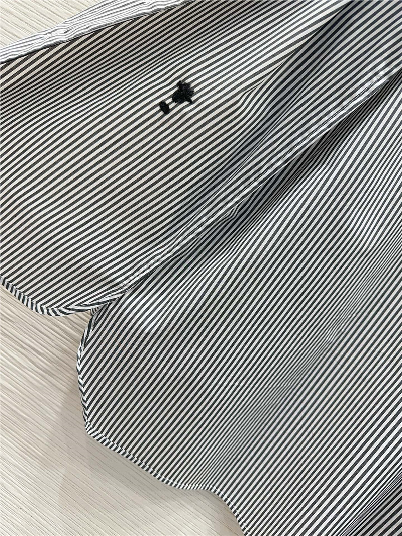 D10r striped off-shoulder shirt replica designer clothes