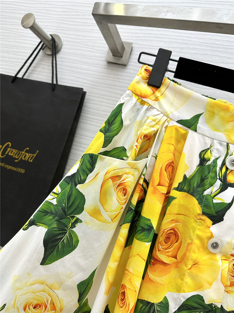 Dolce & Gabbana d&g rose skirt replica clothes