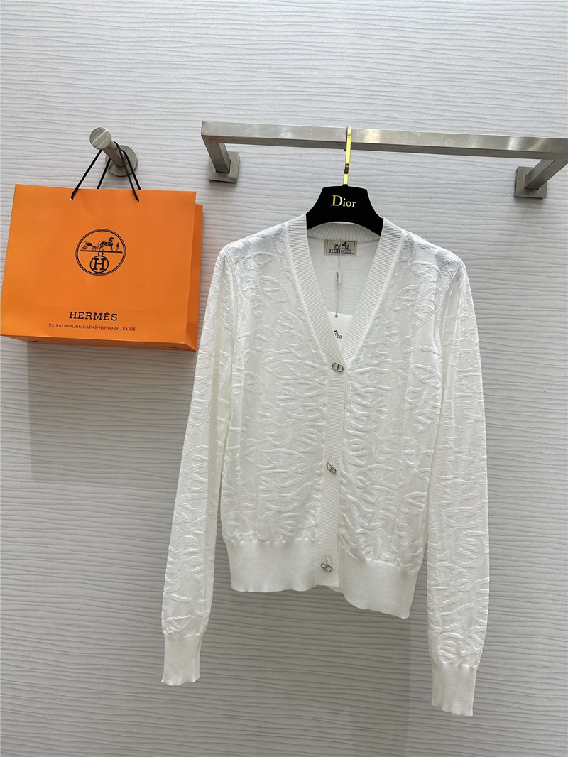 H**me5 jacquard v-neck cardigan in white