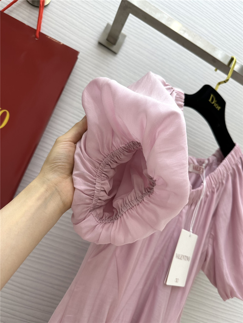 Va1e*ntin0 v-neck puff sleeve dress replica d&g clothing