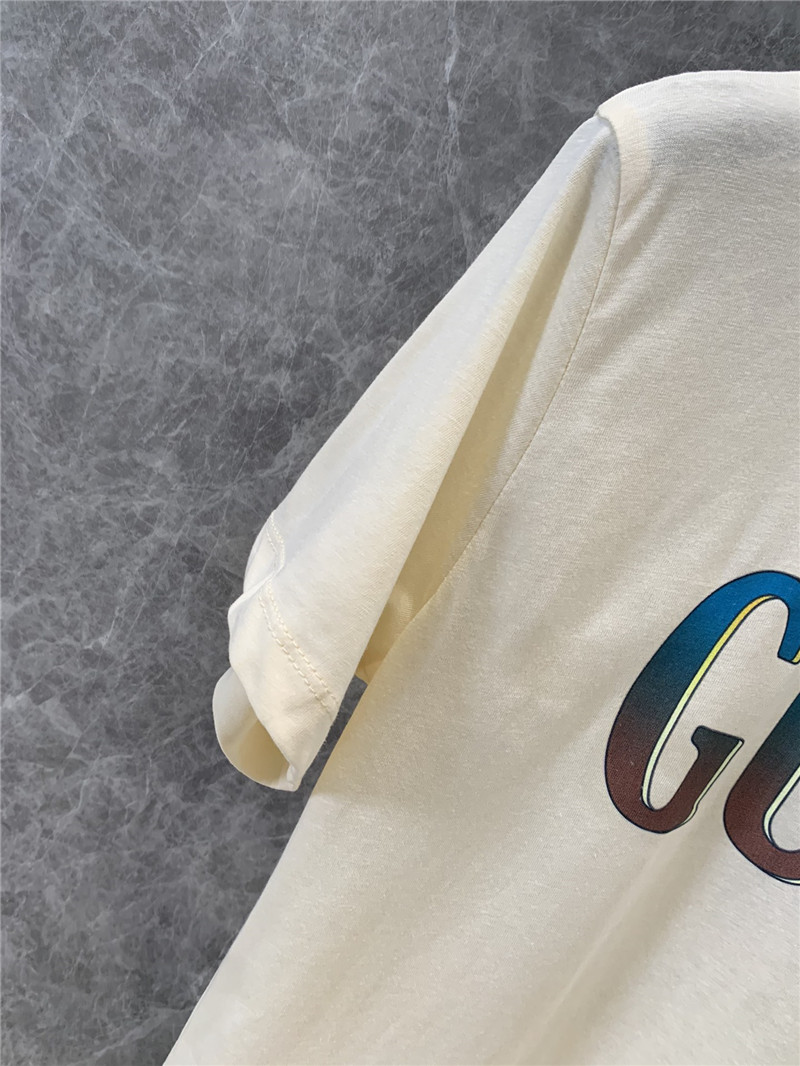 Gucci round neck short sleeve t-shirt cheap replica designer clothes
