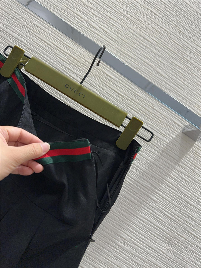 Gvc*1 preppy shirt top + pleated skirt set replica clothes