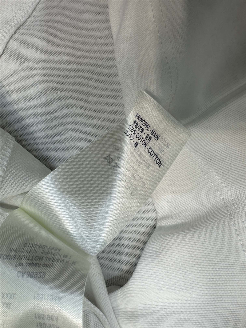 l0vis Vvtt0n lv round neck short sleeve t-shirt replica clothes