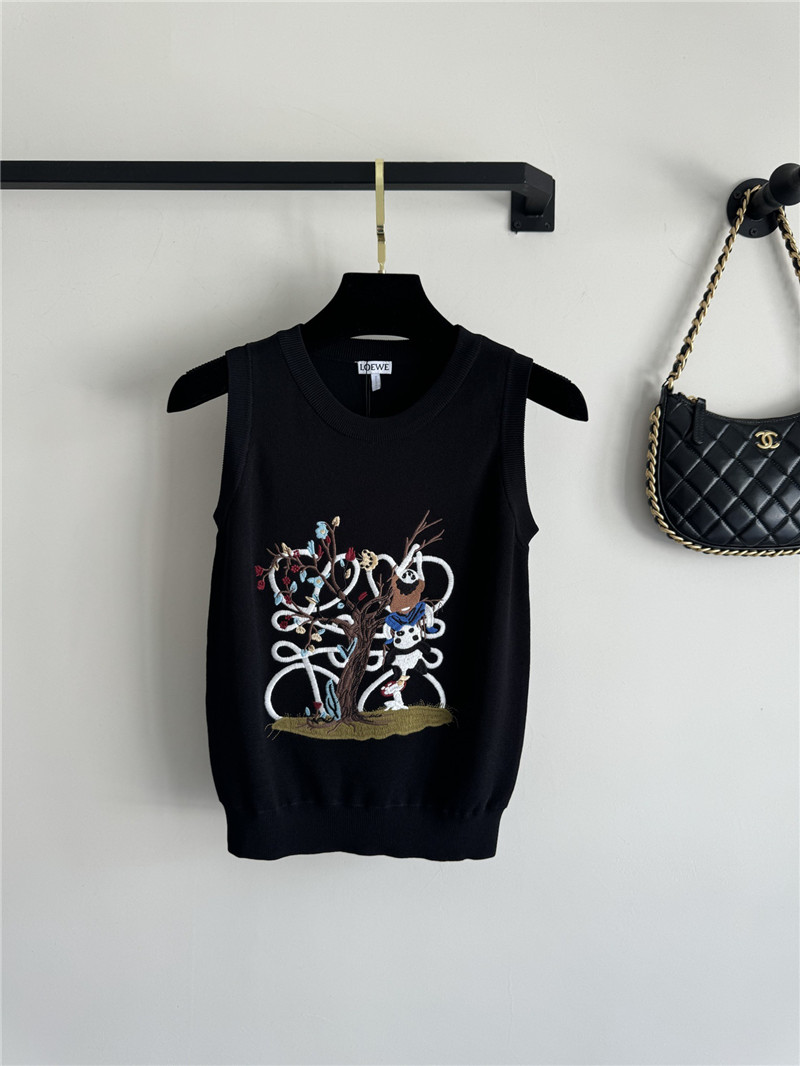 L0ew* heavy industry embroidery pattern t-shirt replicas clothes