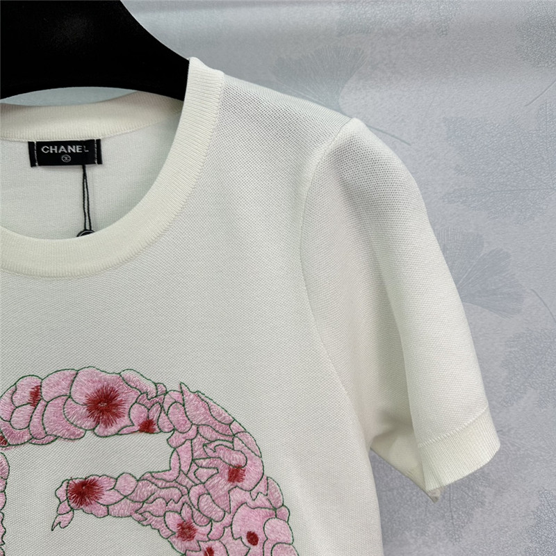 Ch**el camellia knitted top replica d&g clothing