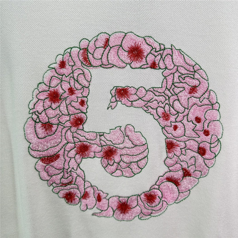 Ch**el camellia knitted top replica d&g clothing