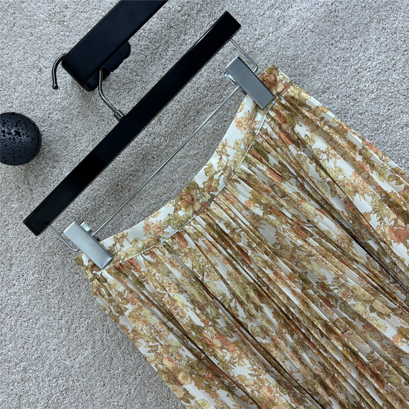 Ce1i*e irregular pleated long skirt replicas clothes