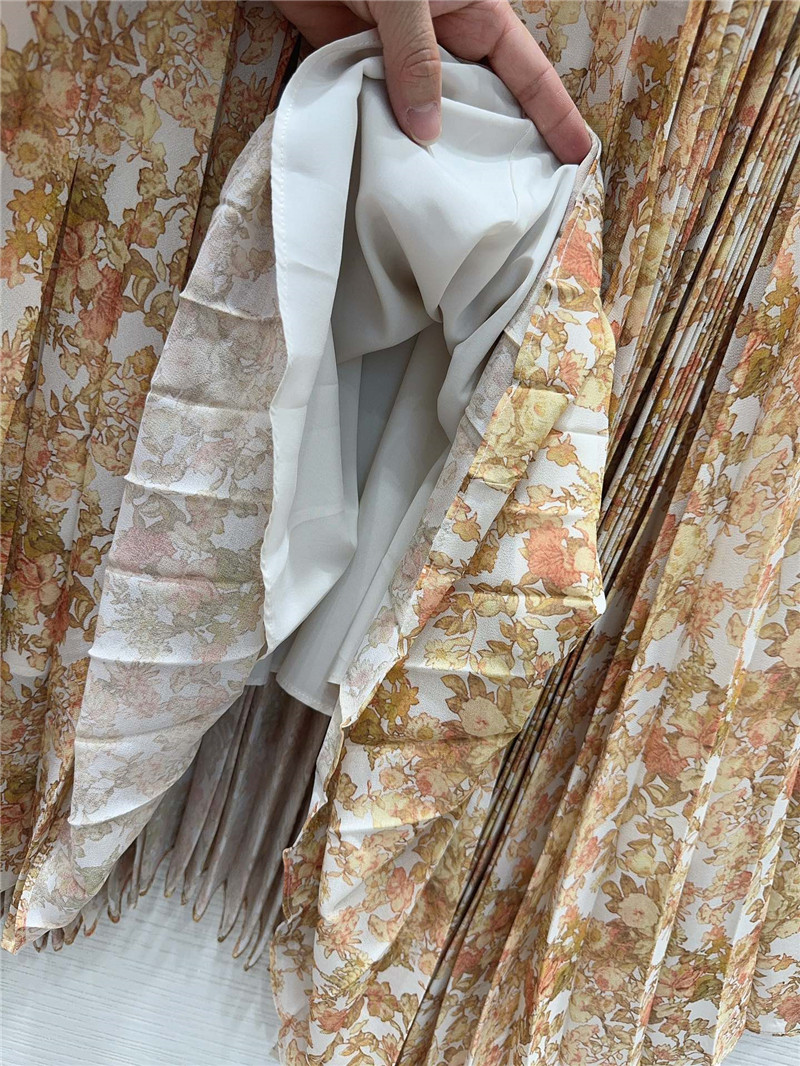 Ce1i*e versatile skirt replicas clothes