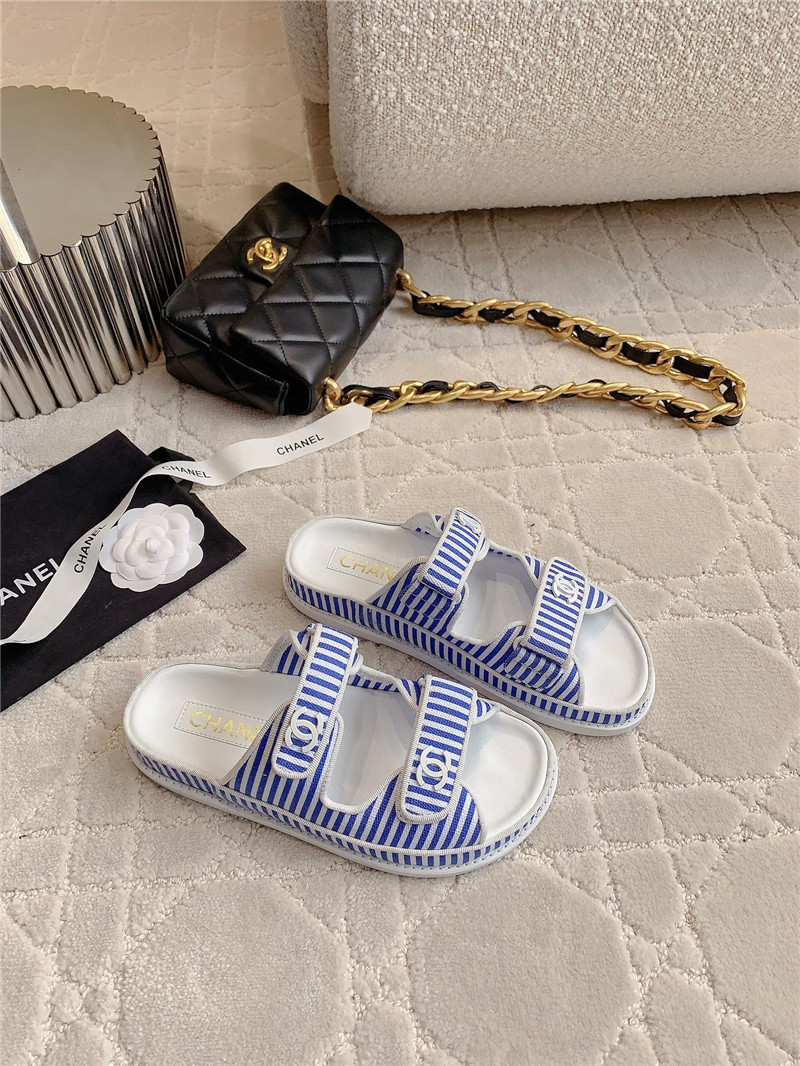 Ch**el white blue dad slides