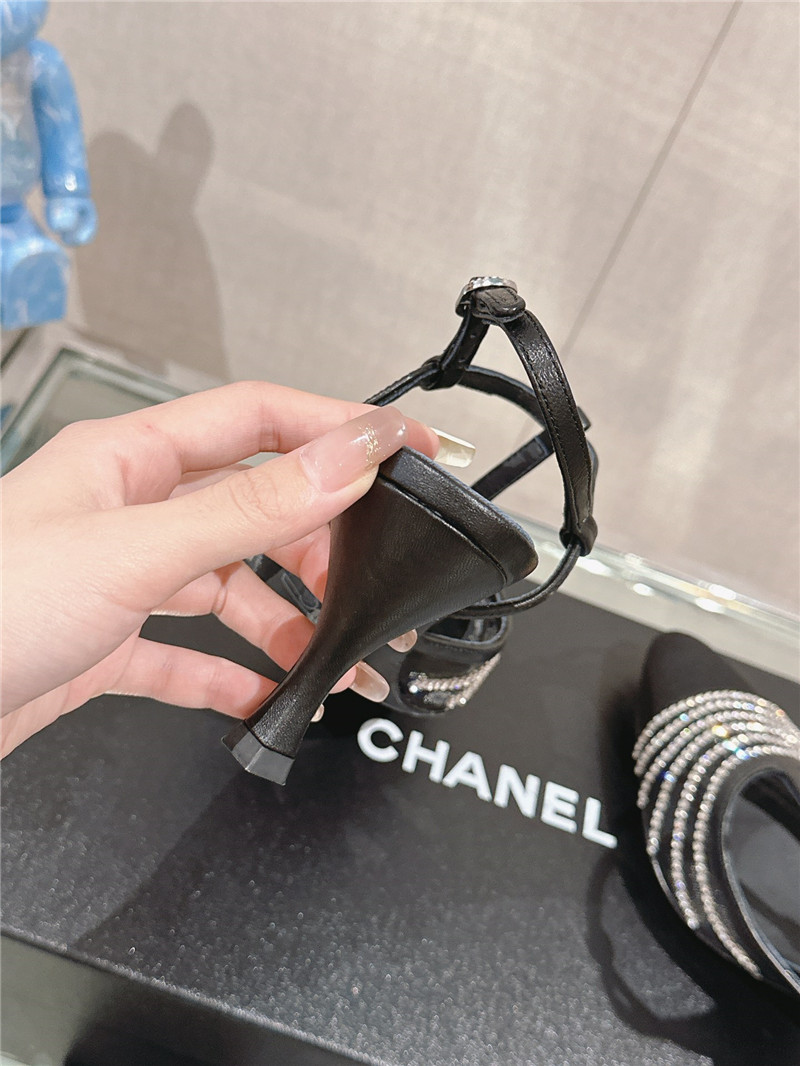 Ch**el interlocking logo t-strap pumps in black