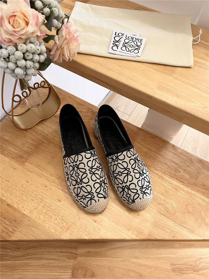 L0ew* anagram espadrille flat