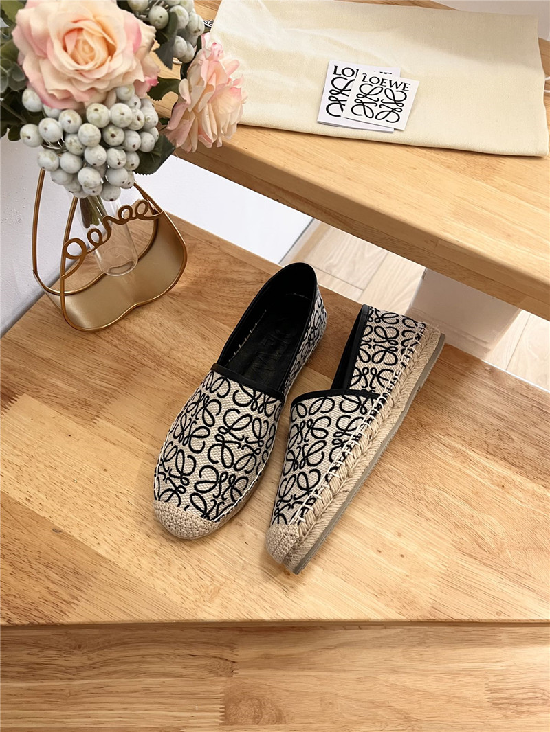L0ew* anagram espadrille flat