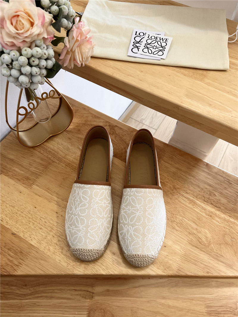 L0ew* anagram espadrille flat beige