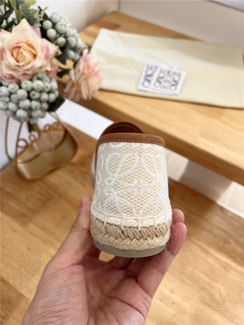 L0ew* anagram espadrille flat beige