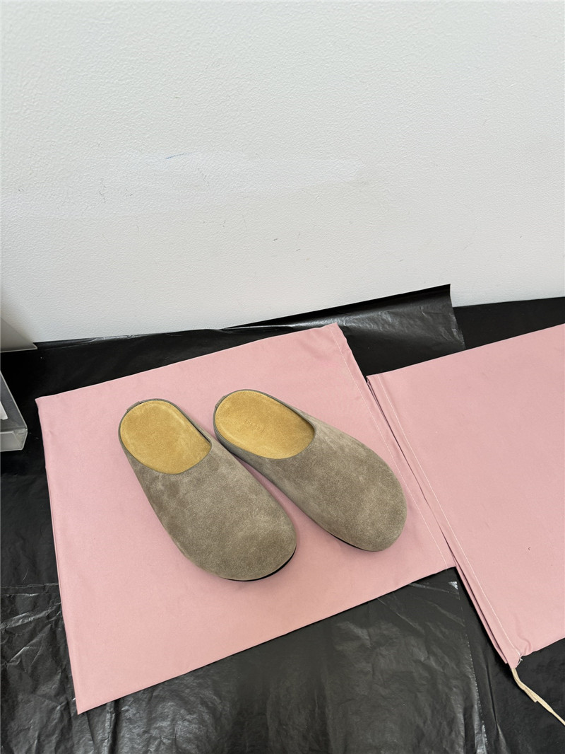 The R0w hugo suede mules