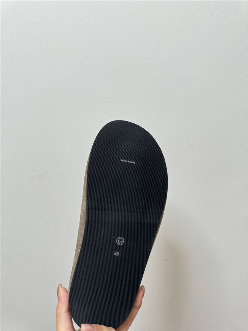 The R0w hugo suede mules