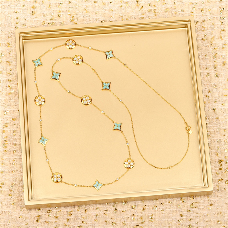 l0vis Vvtt0n lv necklace sweater chain