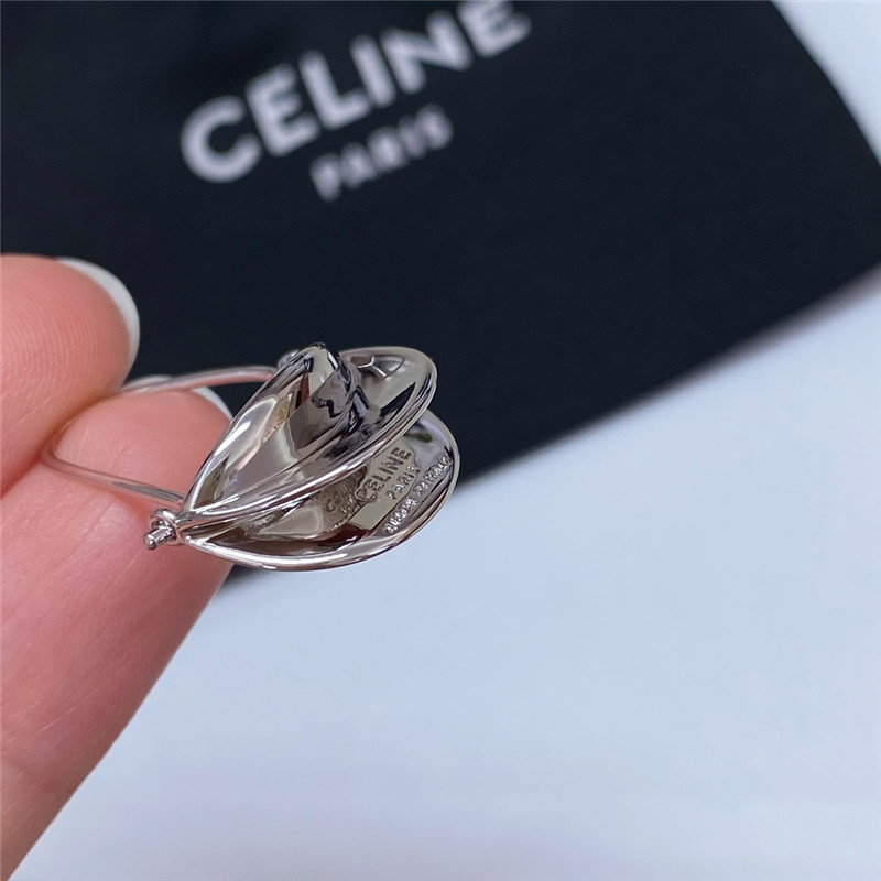 Ce1i*e bag earrings