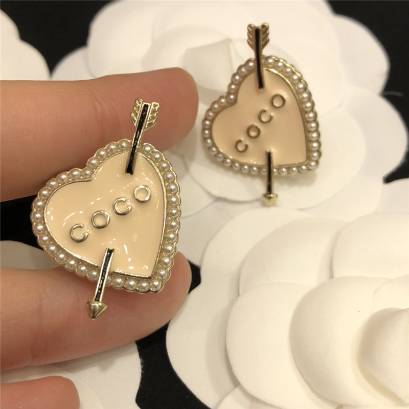 Ch**el medieval heart pearl earrings