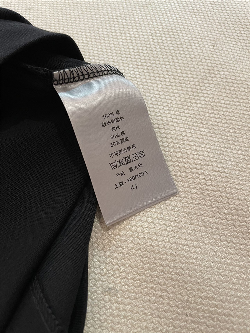 D10r colorful letters logo short sleeve replica d&g clothing