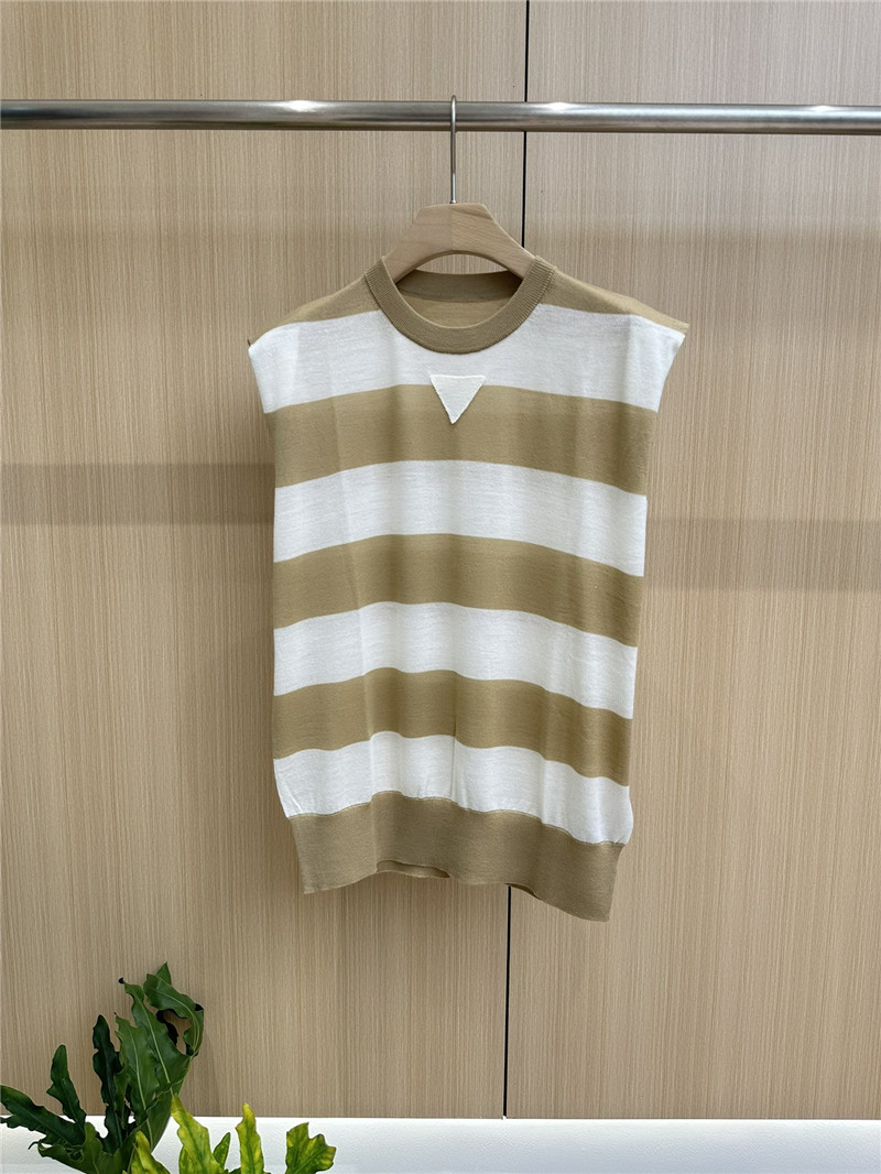 Pra*a triangle logo wool sleeveless top replica d&g clothing