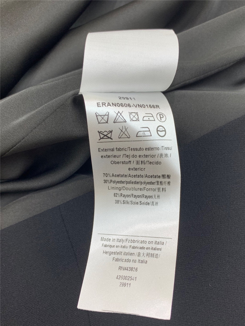 Va1e*ntin0 black dress replica d&g clothing