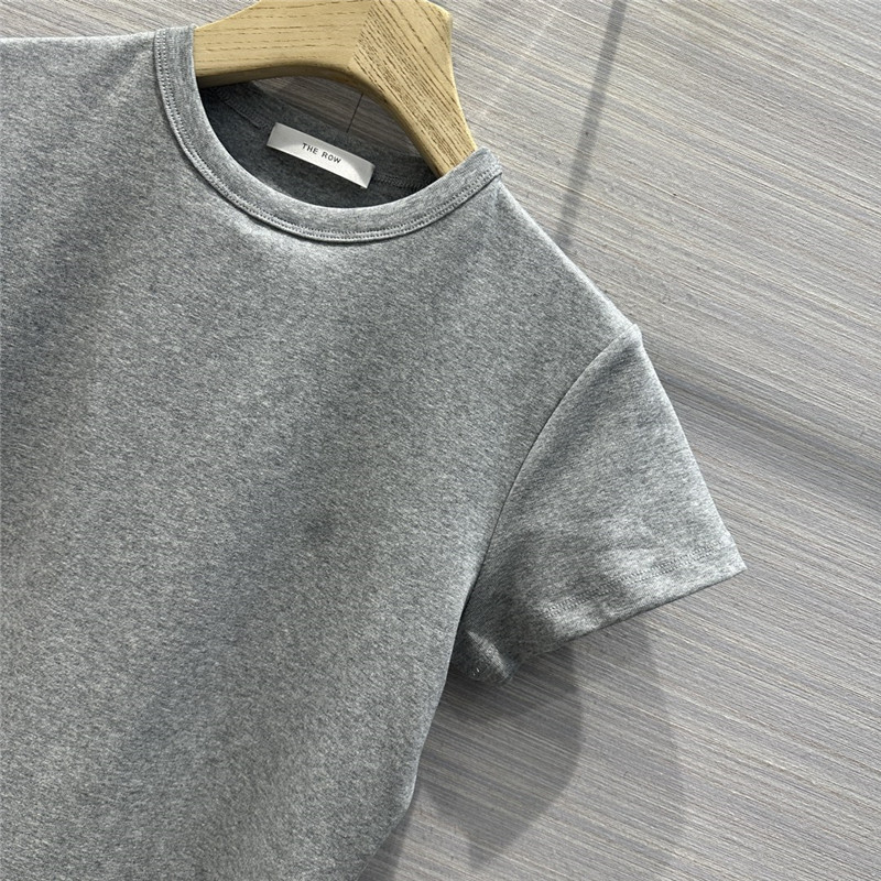 The R0w classic basic three-color treplica d&g clothing