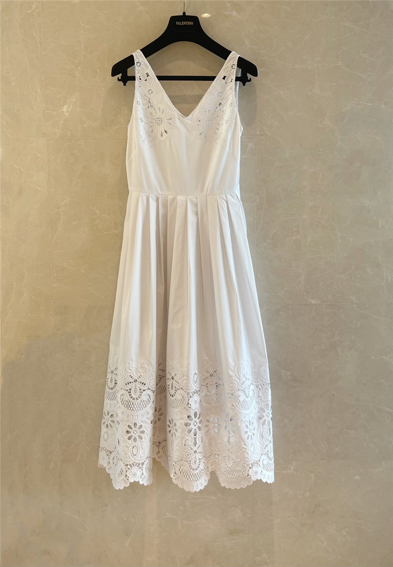 Va1e*ntin0 hollow floral dress replica designer clothes