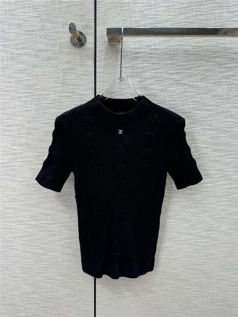 Ch**el jacquard short-sleeve knit top in black