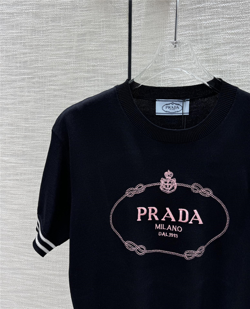 Pra*a round neck knitted short sleeve replica d&g clothing