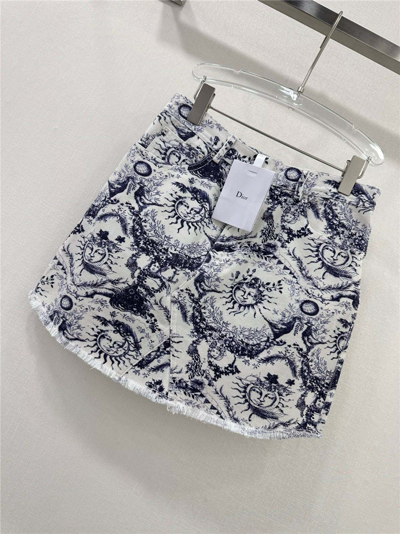 D10r new skirt cheap replica designer clothes