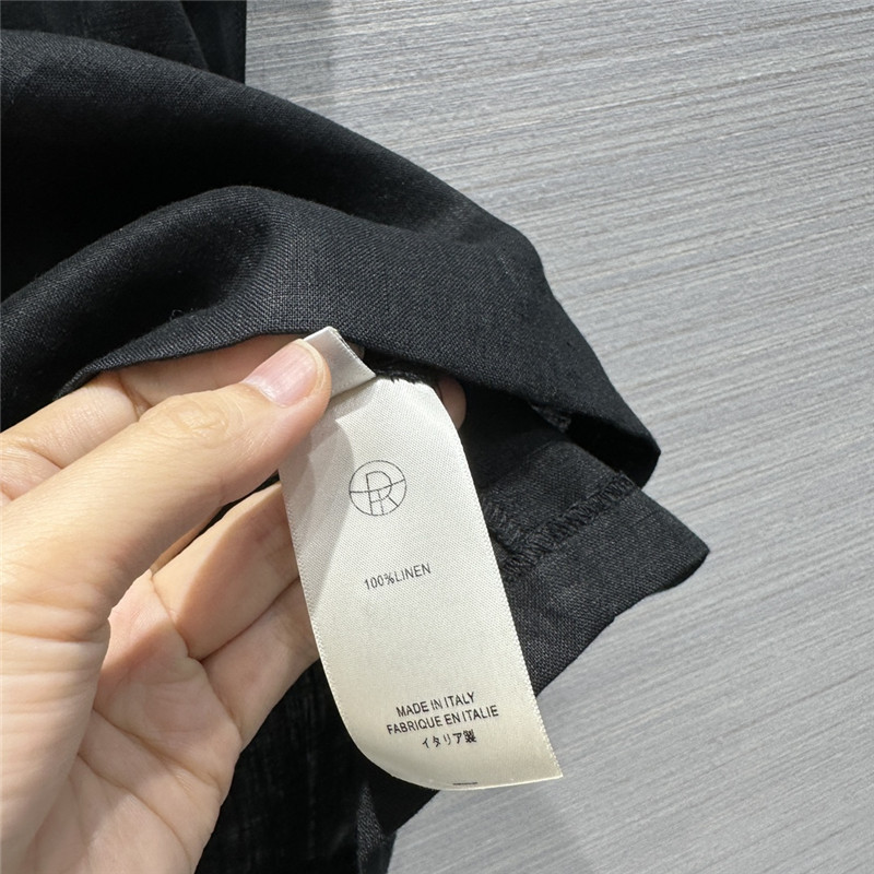 The R0w minimalist cotton and linen suit replica d&g clothing