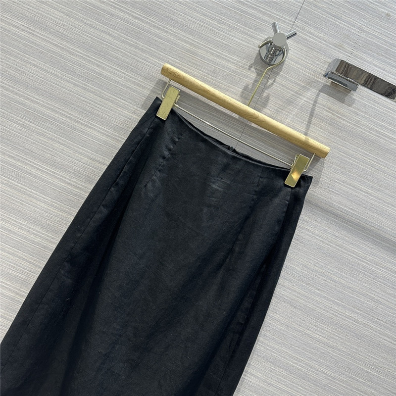 The R0w minimalist cotton and linen suit replica d&g clothing