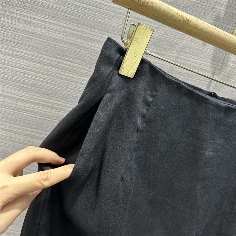 The R0w minimalist cotton and linen suit replica d&g clothing