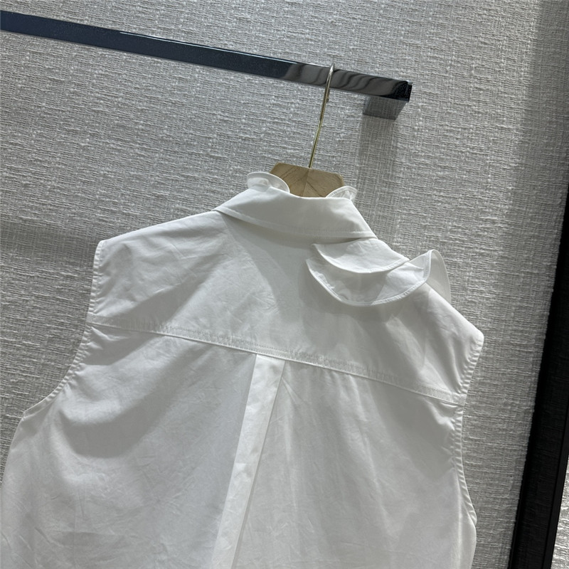 Va1e*ntin0 sleeveless shirt replica clothing