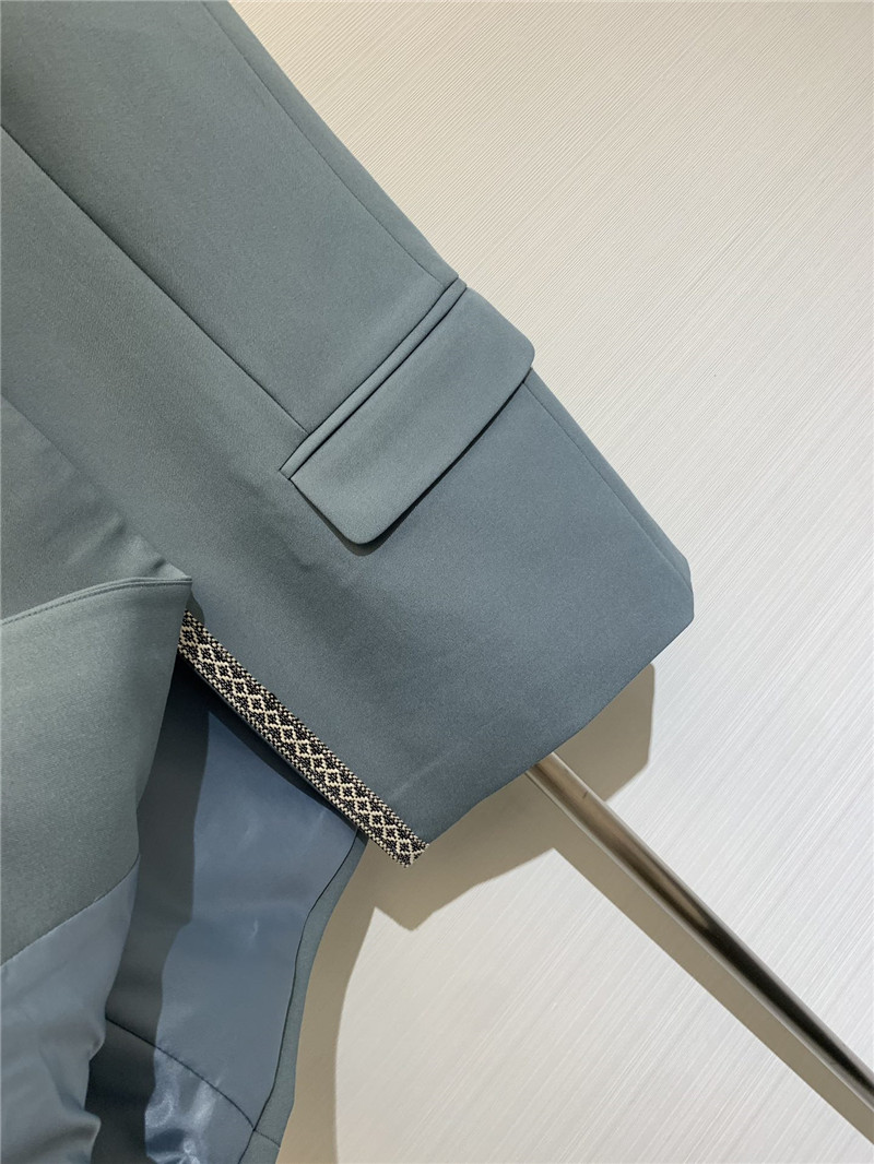 D10r single breasted silhouette vest replica d&g clothing