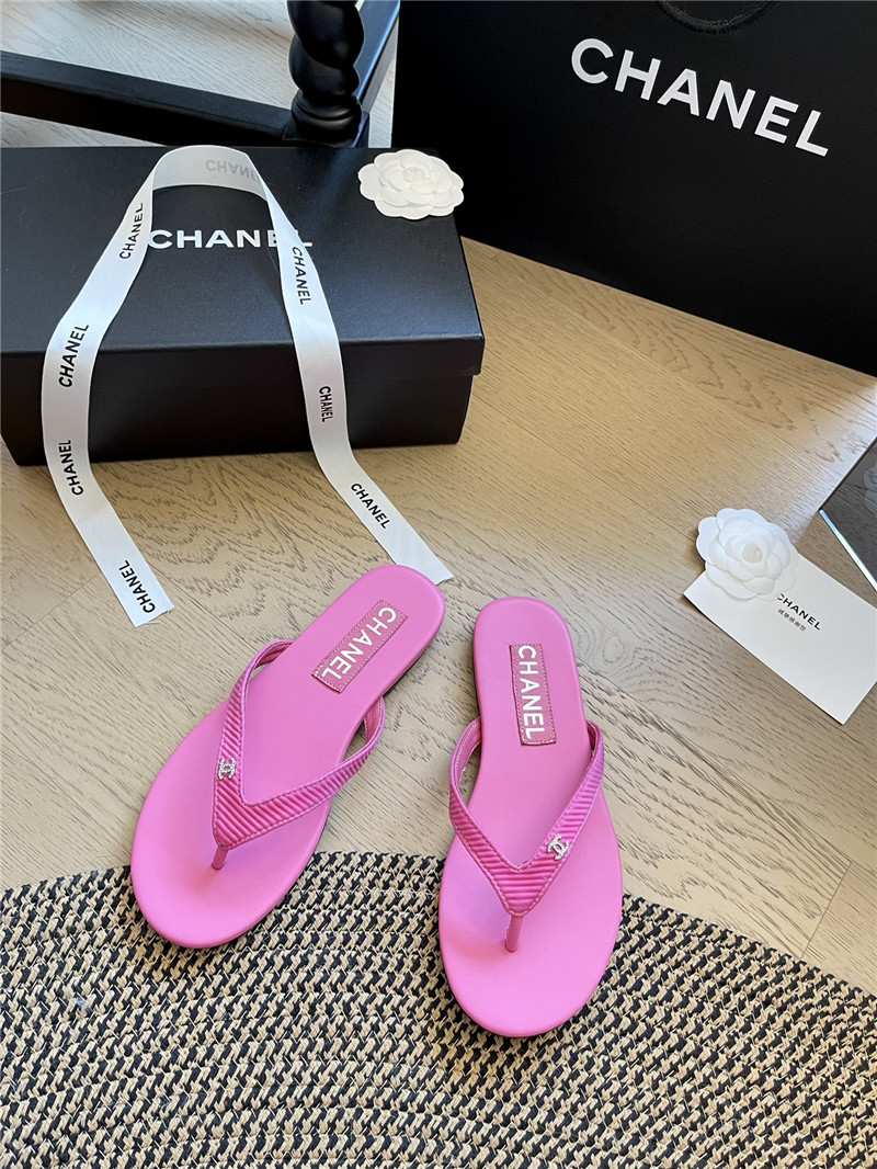 Ch**el flat fuchsia flip flops