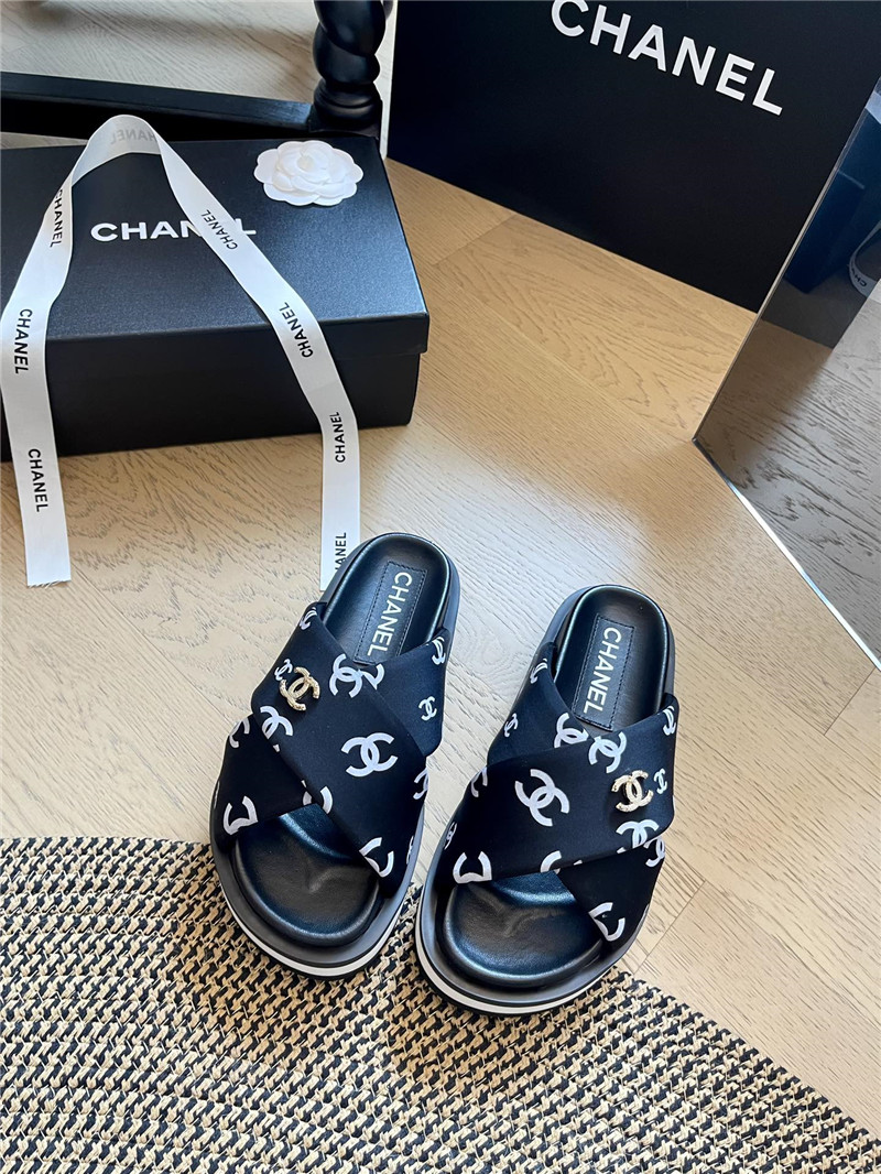 Ch**el velvet cross platform slides