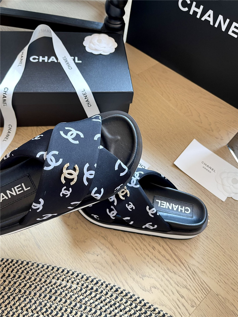 Ch**el velvet cross platform slides