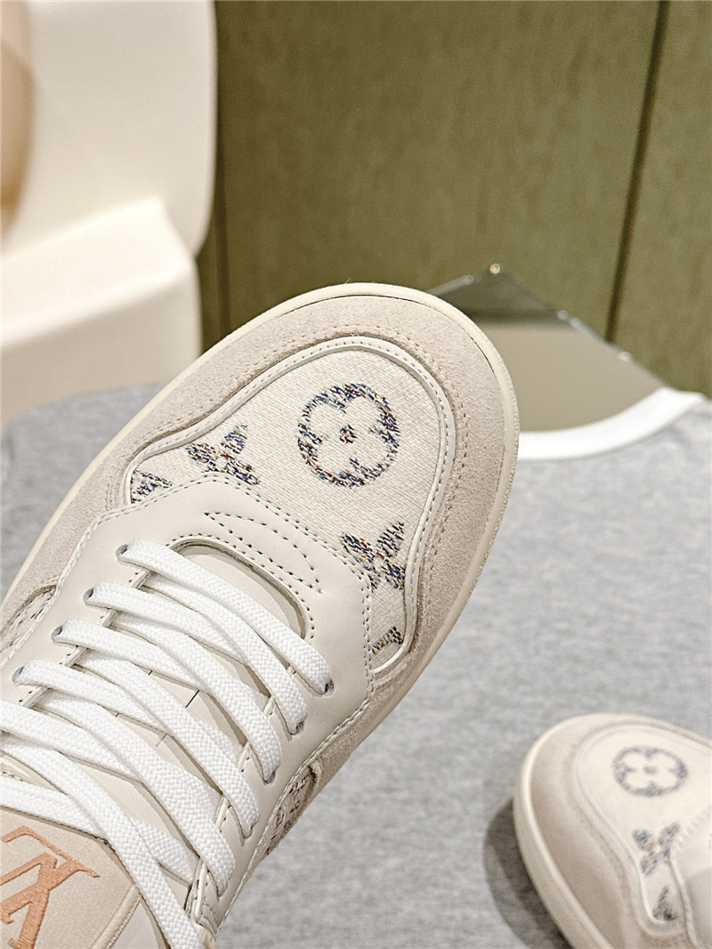 l0vis Vvtt0n lv trainer women sneakers in gray