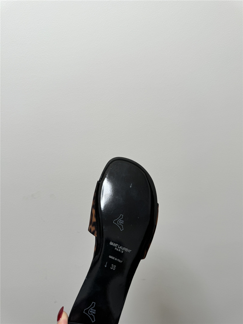 Sa1nt Lau*nt leopard print slides
