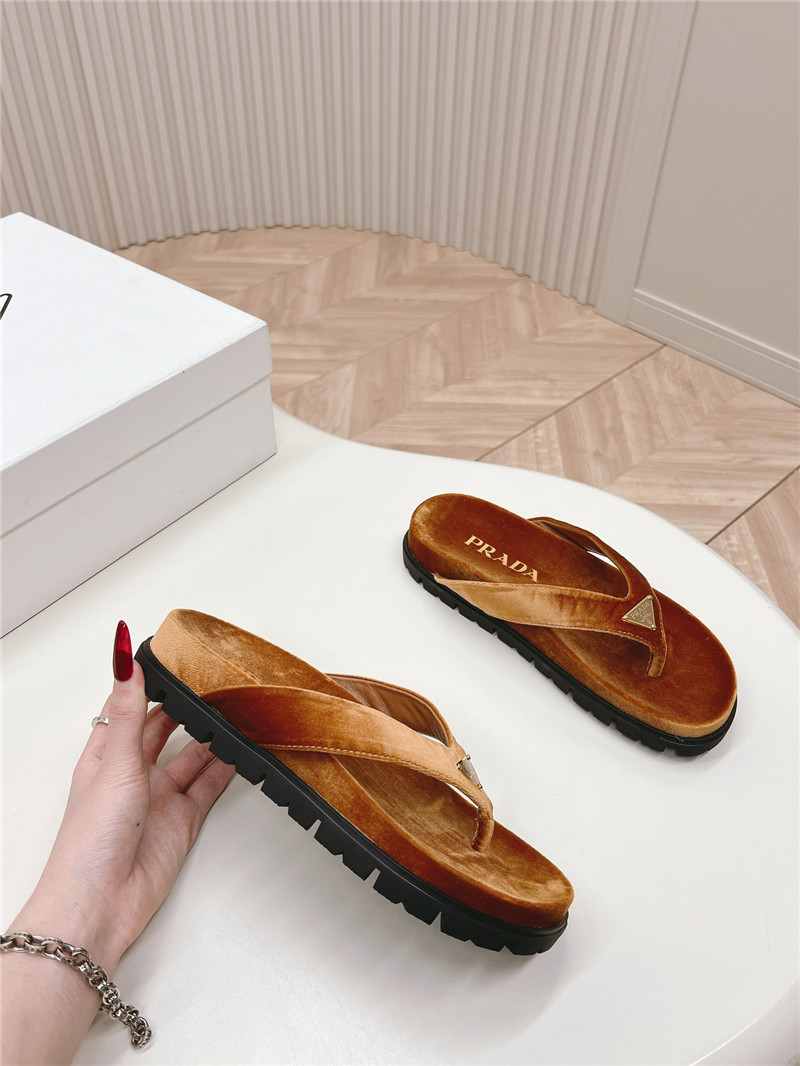 Prada Velvet Thong Flip-flops in Brown