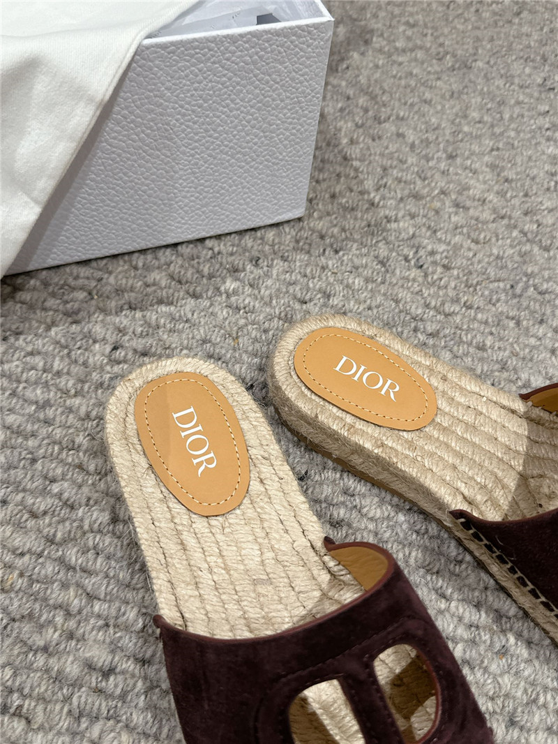 D10r cd suede espadrille slides