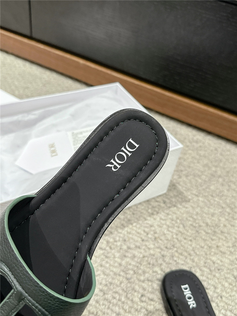 D10r d-club green leather slides