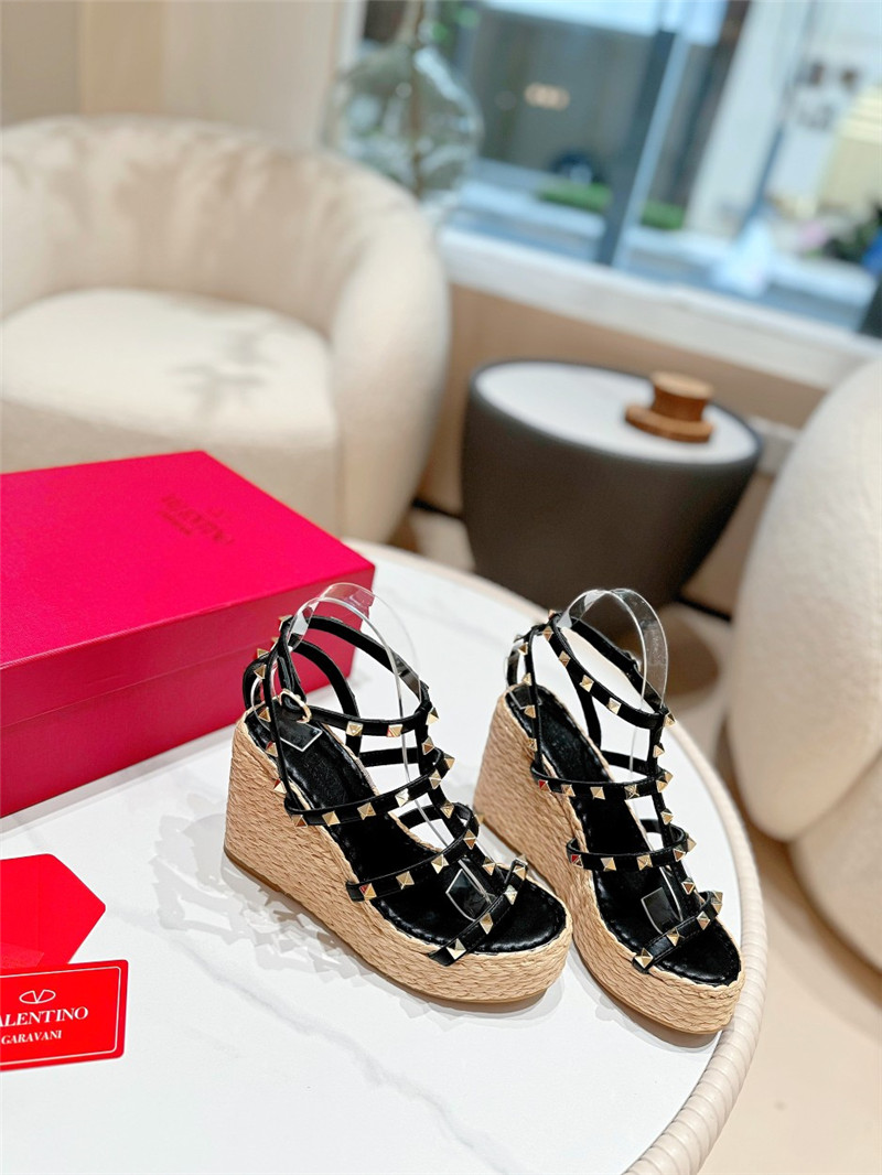 Va1e*ntin0 garavani rockstud wedge sandals