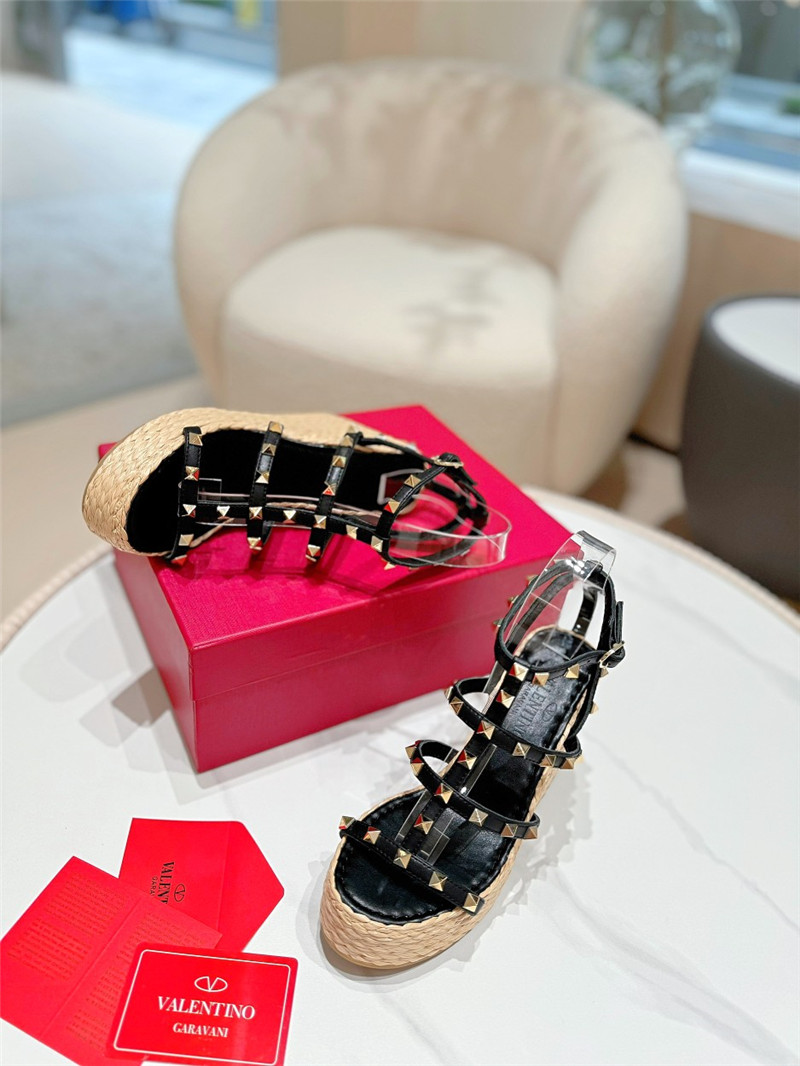 Va1e*ntin0 garavani rockstud wedge sandals