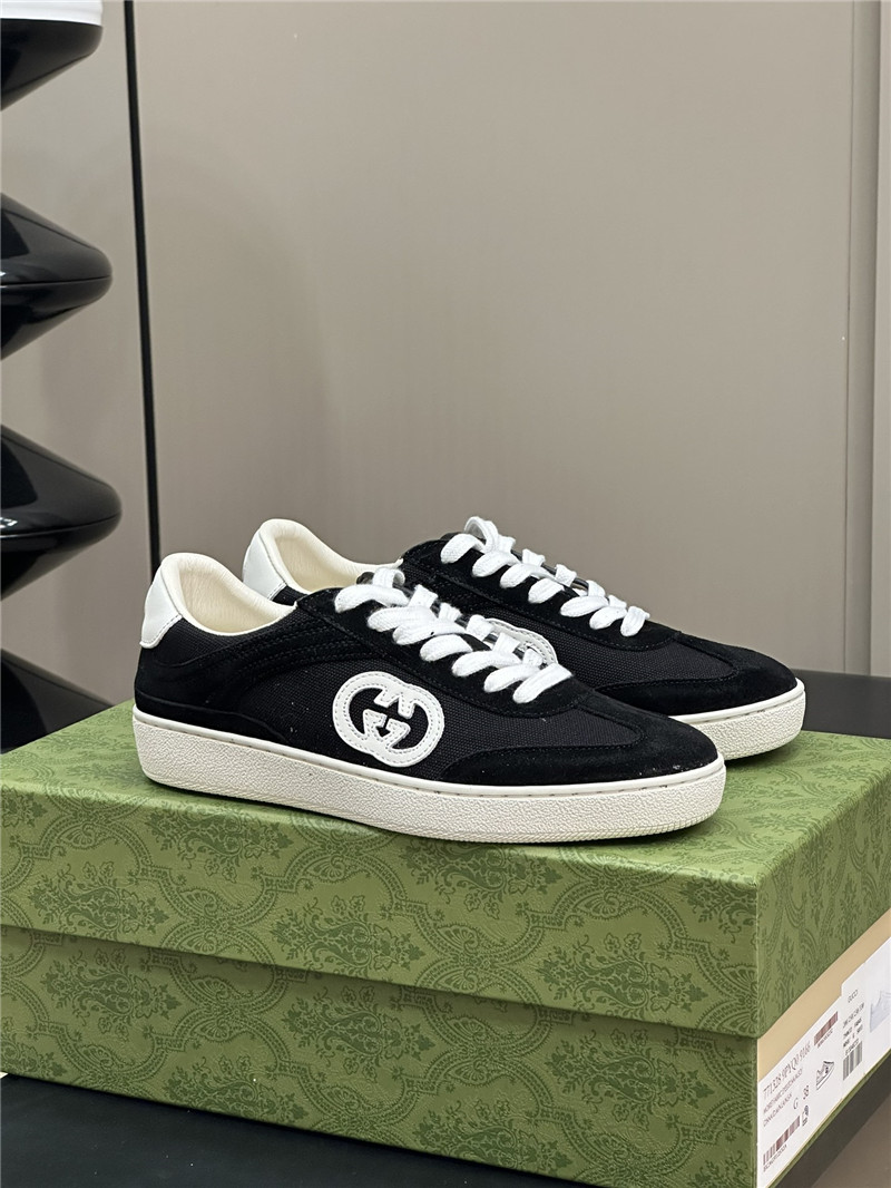 Gvc*1 gg logo lace-up black sneakers