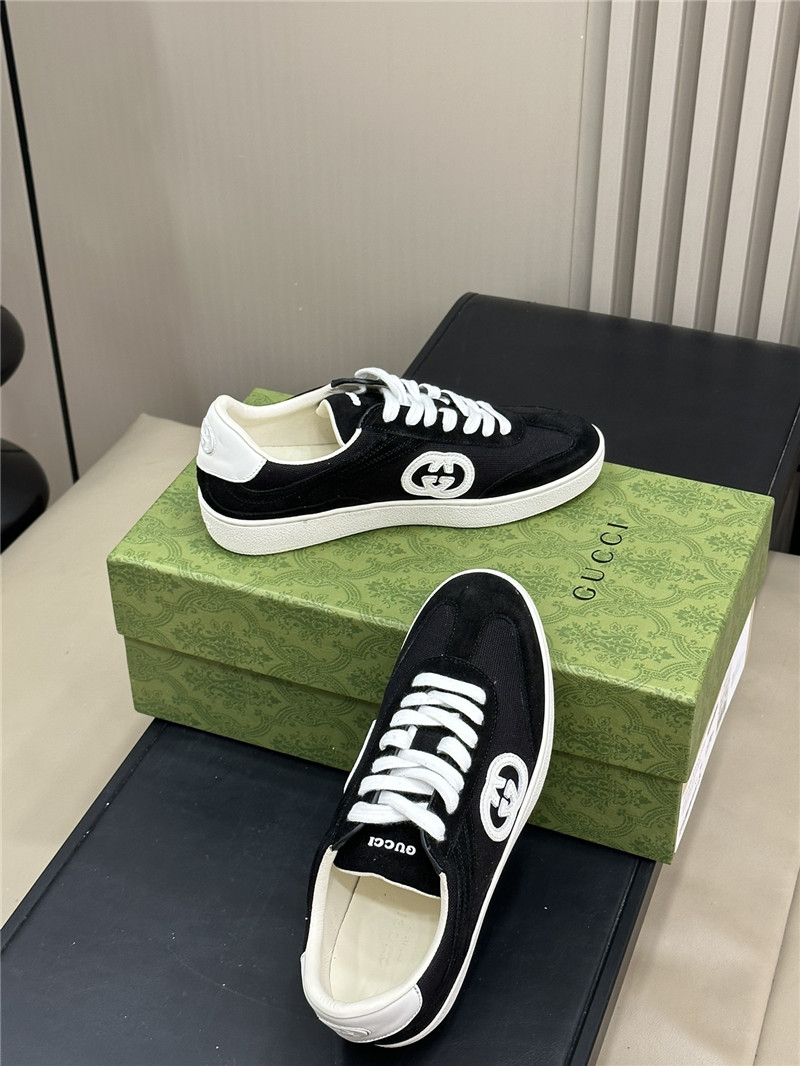 Gvc*1 gg logo lace-up black sneakers