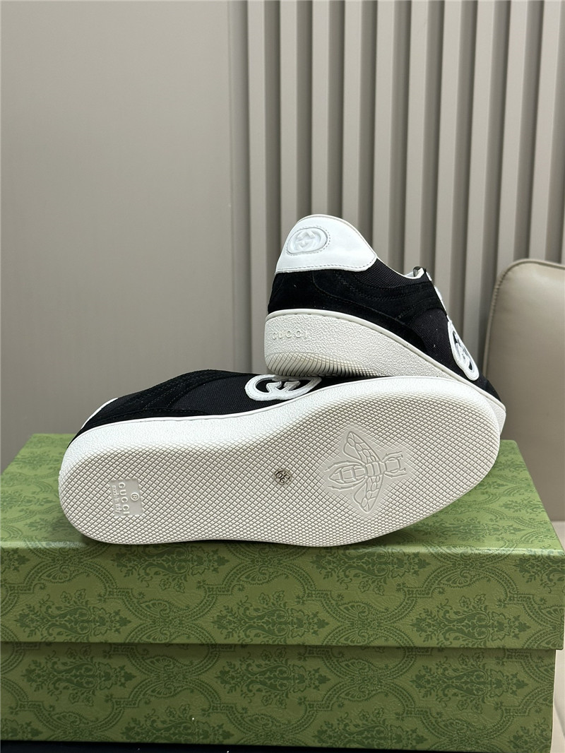 Gvc*1 gg logo lace-up black sneakers